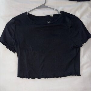 pacsun black lettuce trim crop